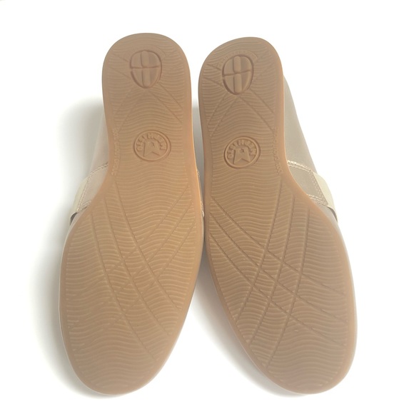 Rose Gold Mephisto Mary Jane Ballet Flats SIZE 6.5 - Picture 7 of 7